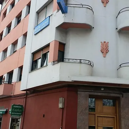 Gonzalez * 奥维耶多